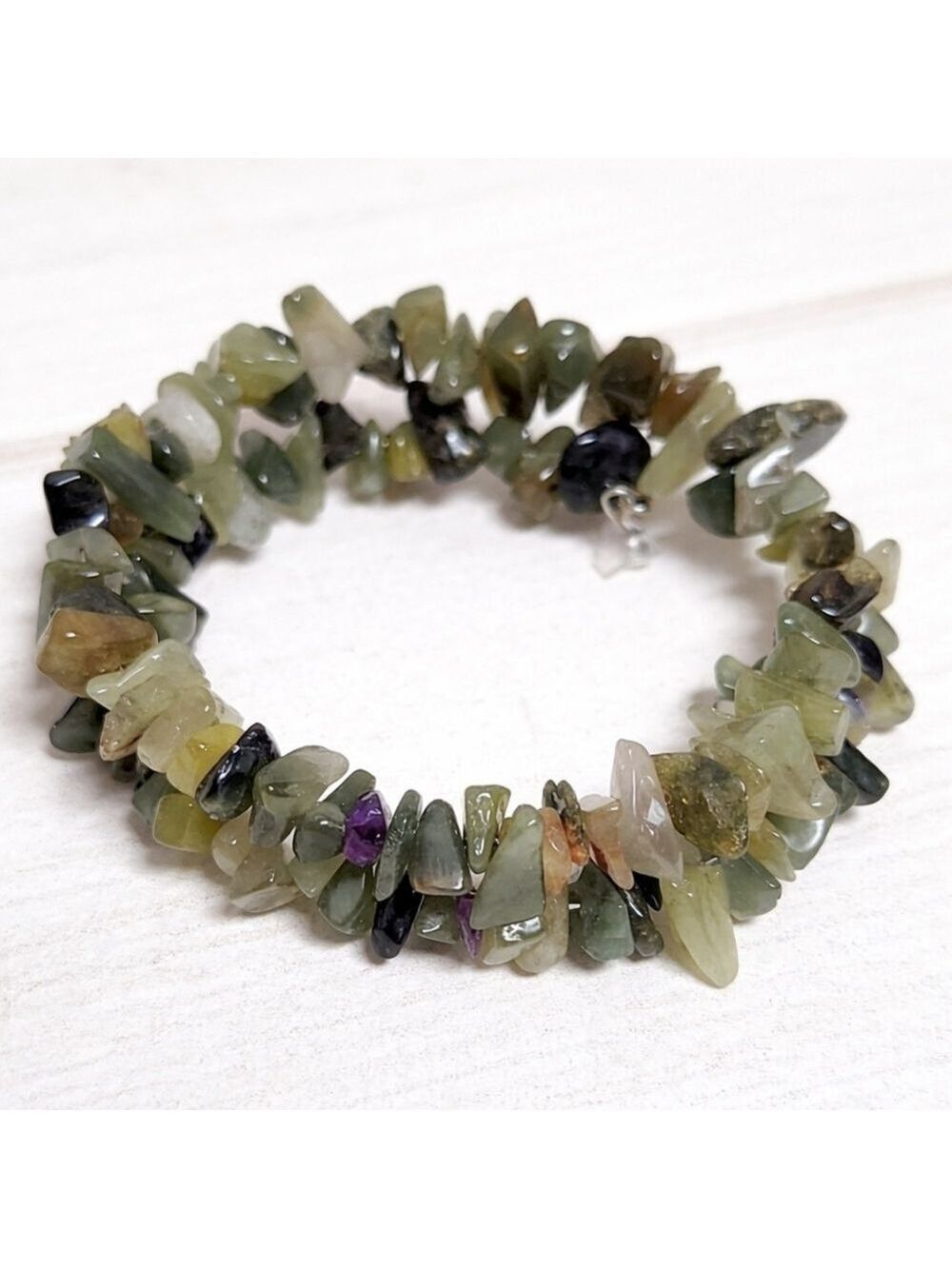 Green Aventurine Mixed Natural Stone Chip Coil Bracelet - New